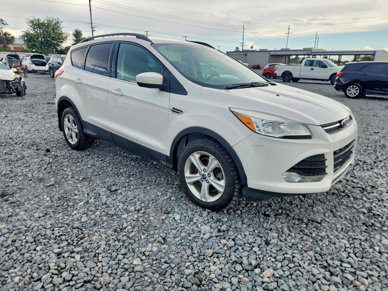 2013 FORD ESCAPE