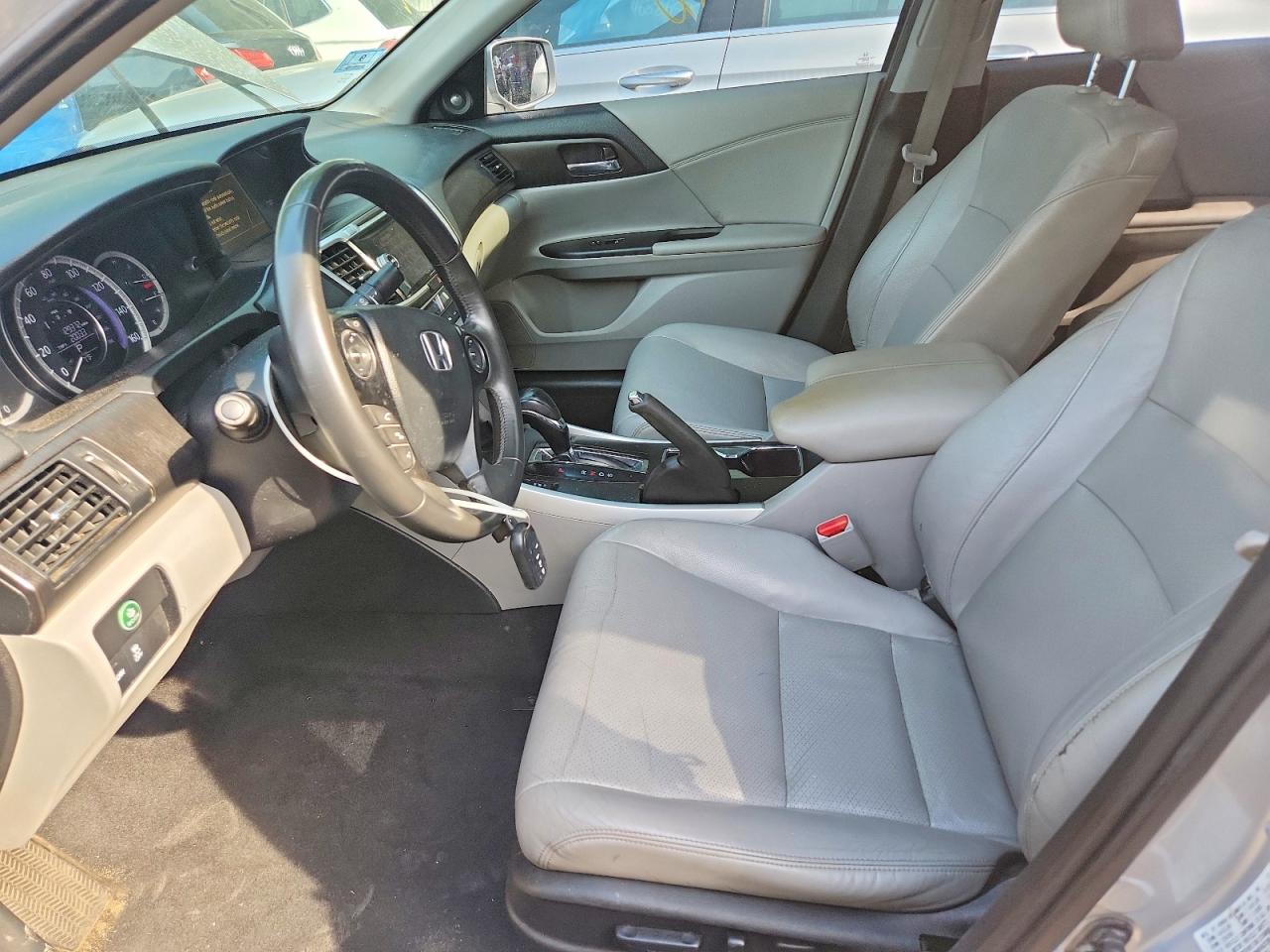 2015 HONDA ACCORD
