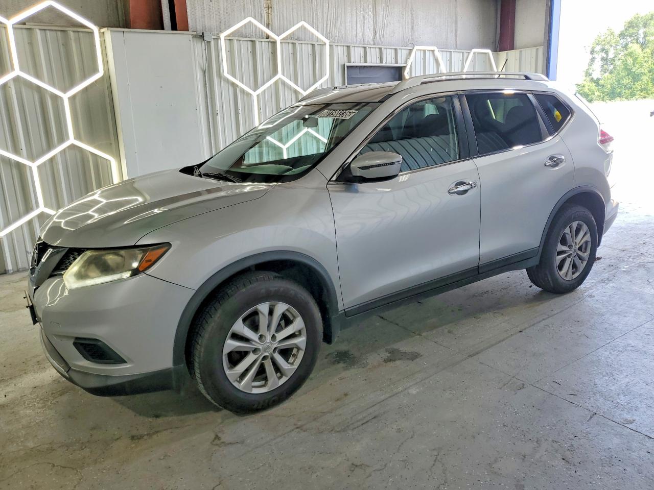 2016 NISSAN ROGUE