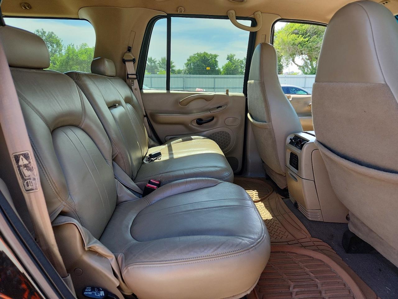 2002 FORD EXPEDITION