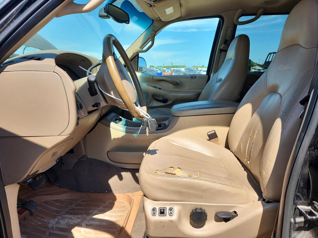 2002 FORD EXPEDITION