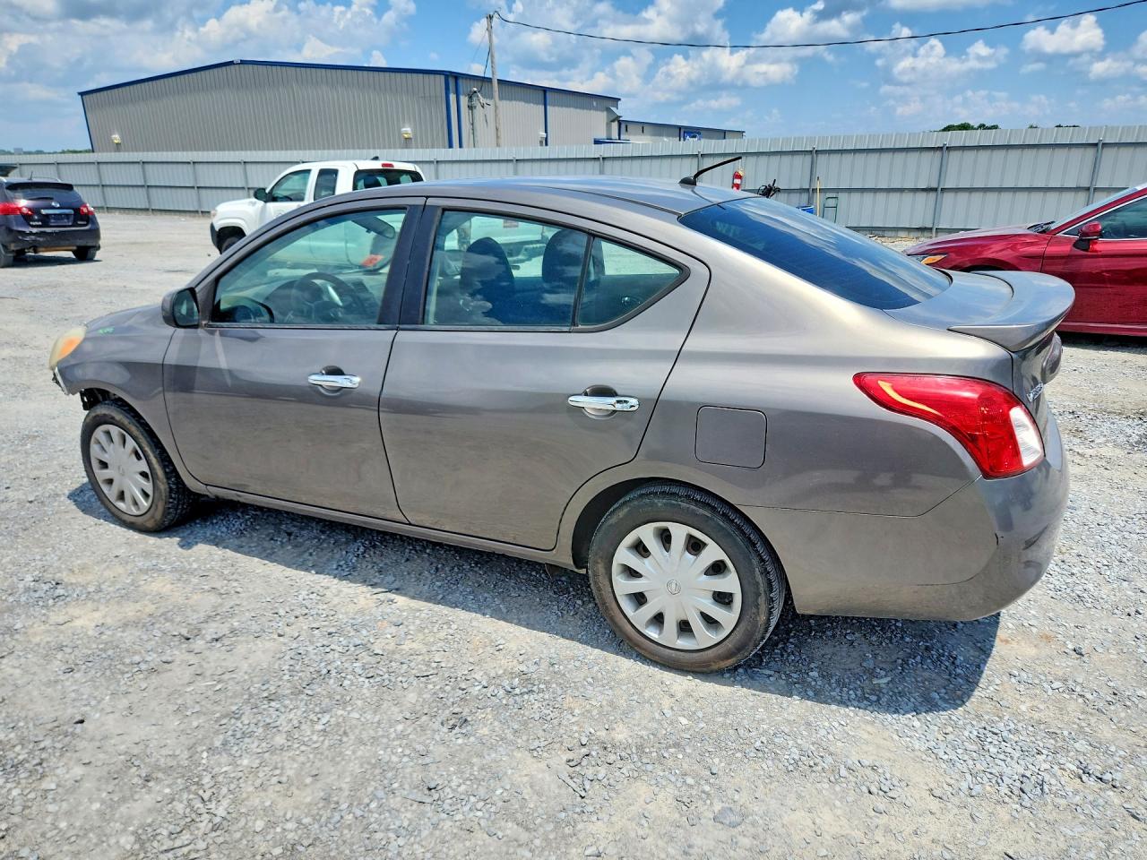 2013 NISSAN VERSA