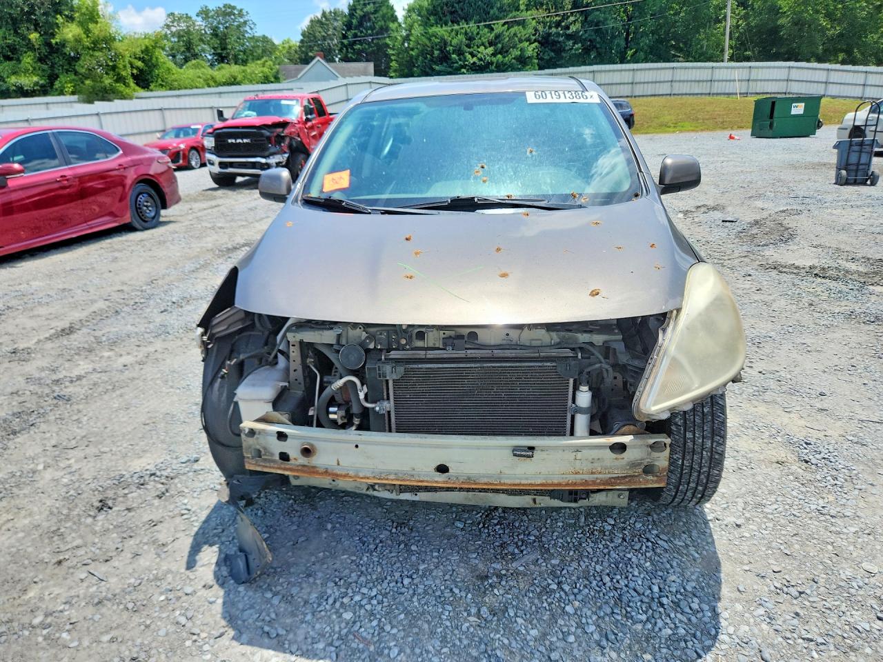 2013 NISSAN VERSA
