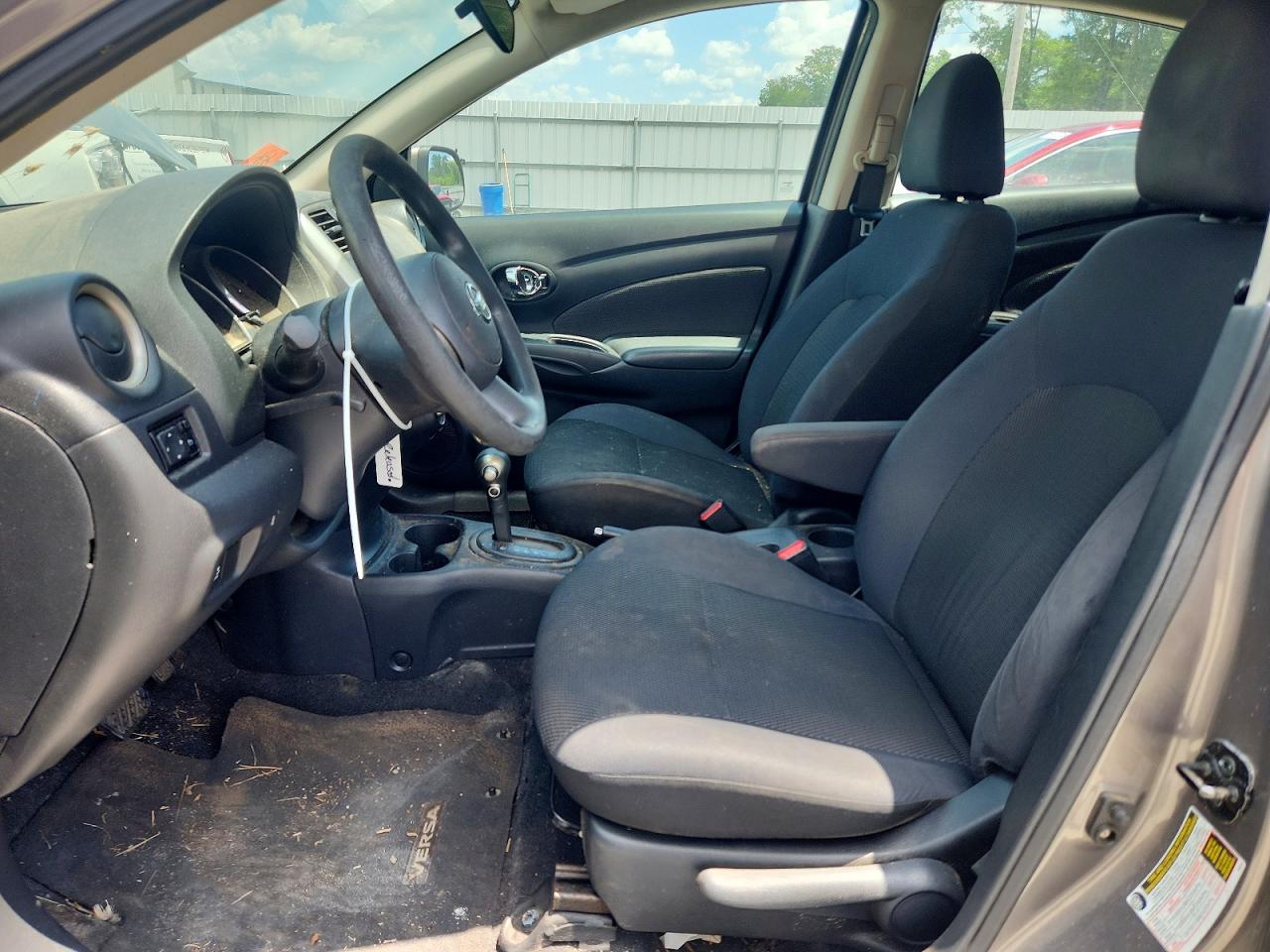 2013 NISSAN VERSA