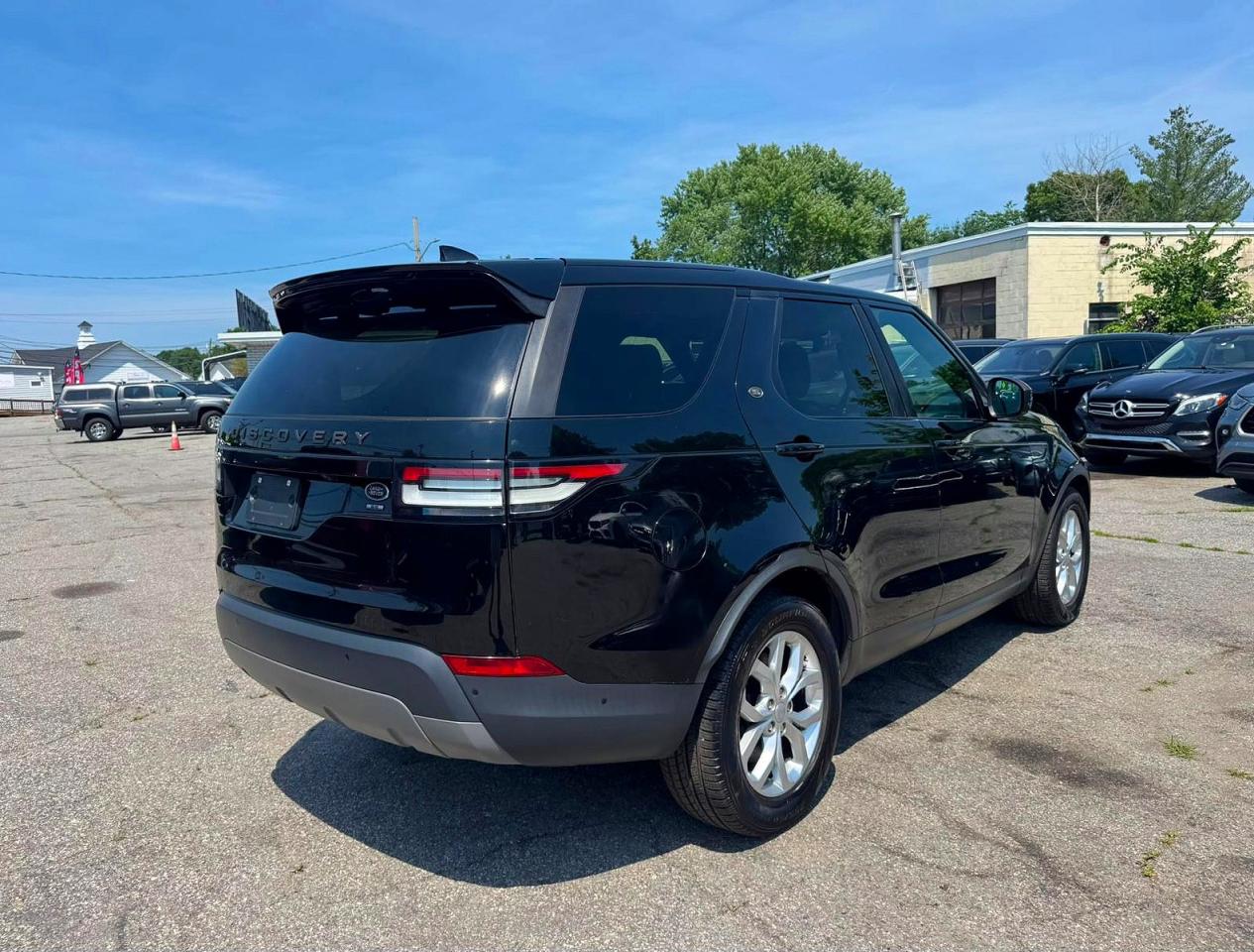 2020 LAND ROVER DISCOVERY