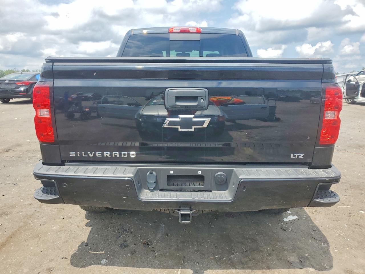 2015 CHEVROLET SILVERADO