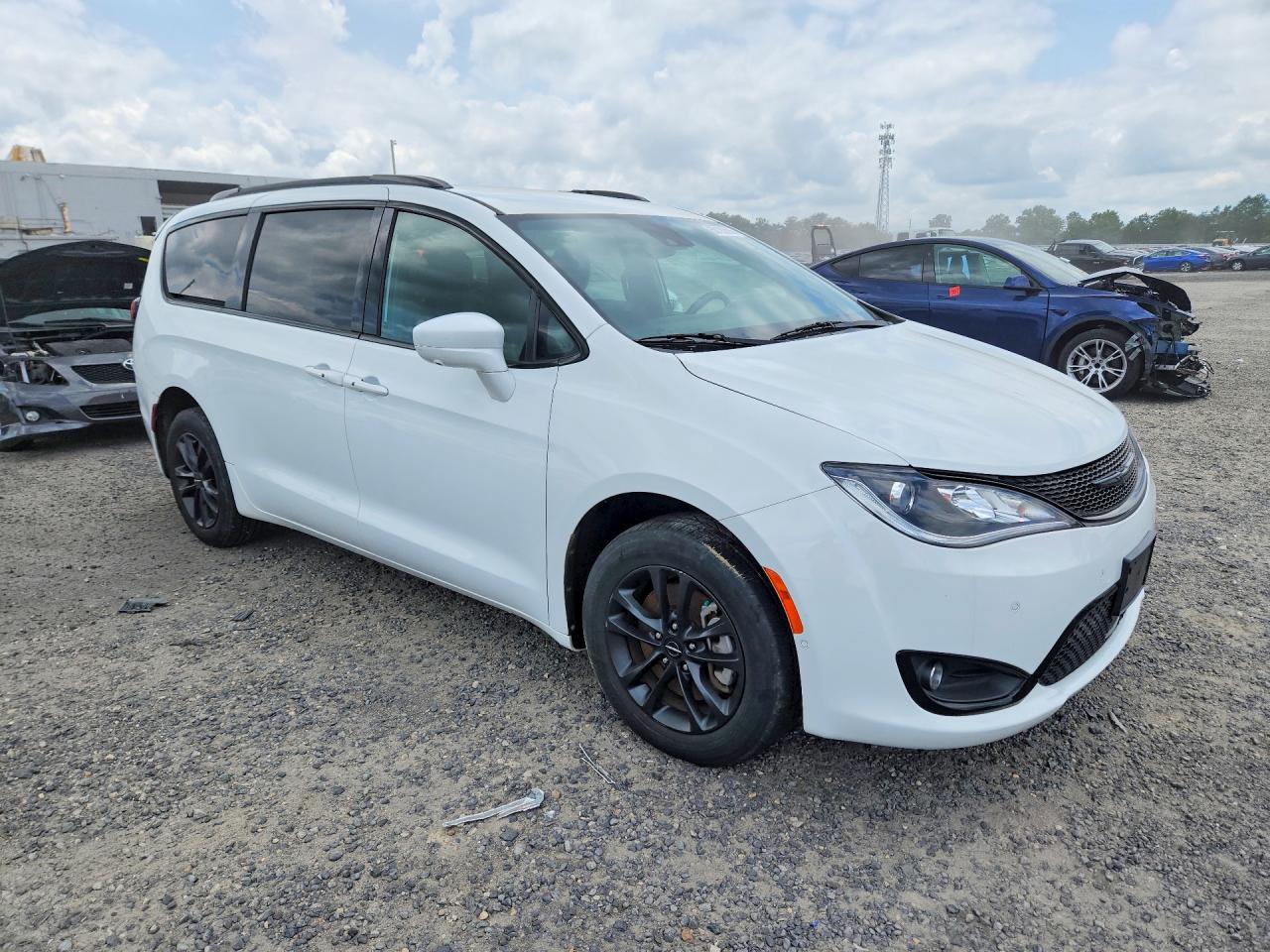 2020 CHRYSLER PACIFICA