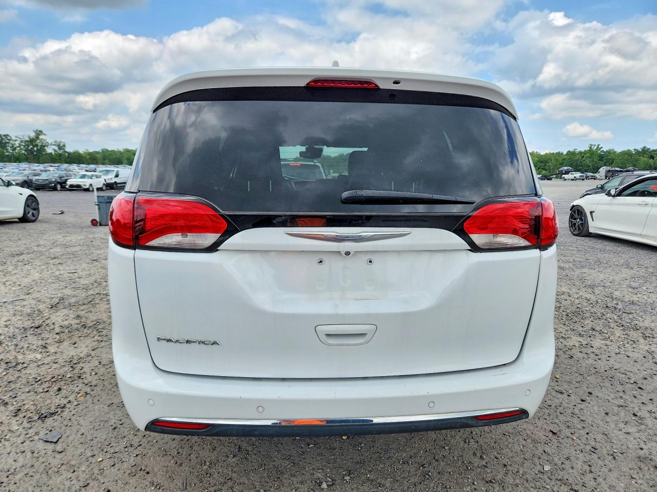 2020 CHRYSLER PACIFICA