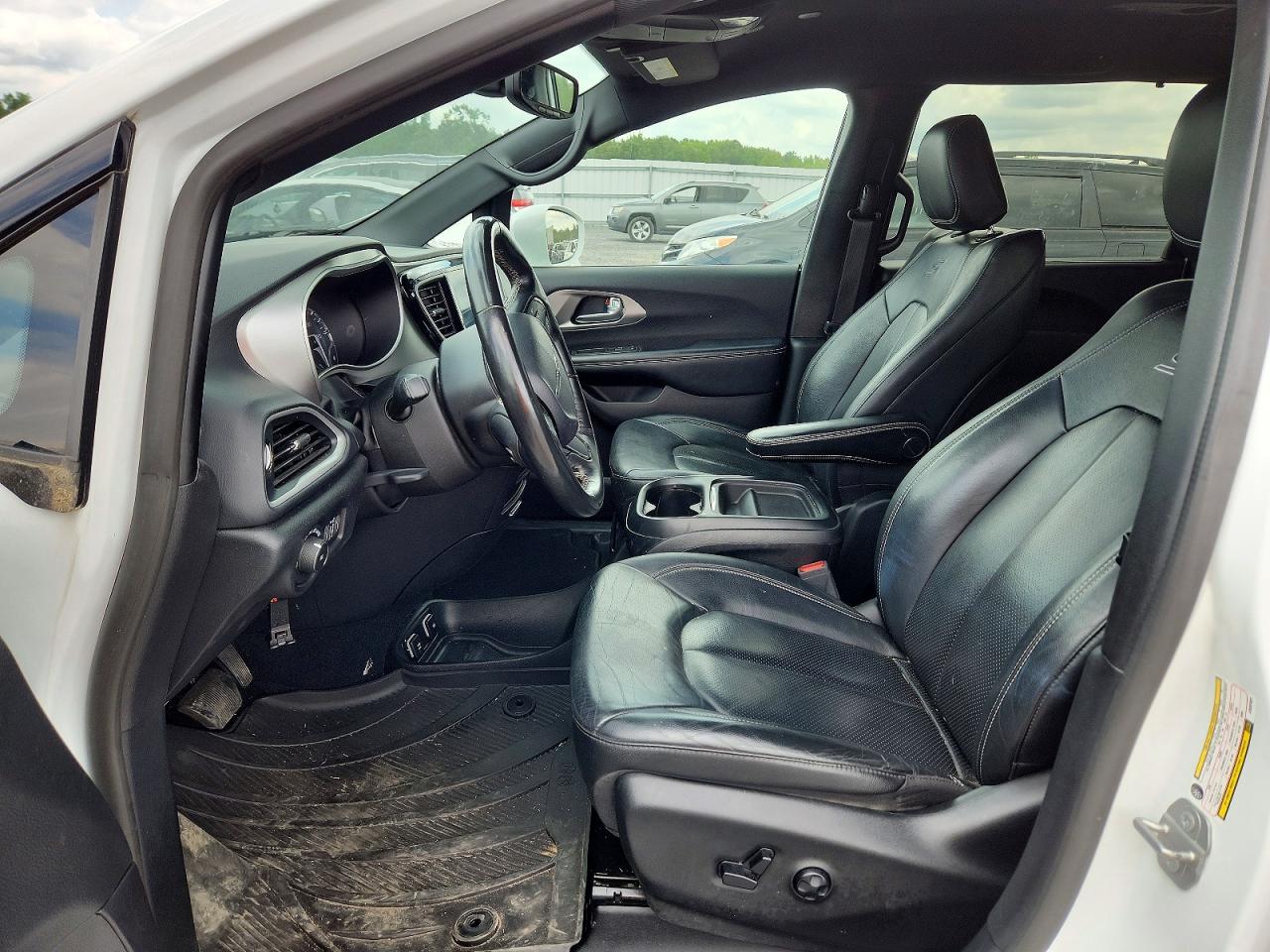 2020 CHRYSLER PACIFICA