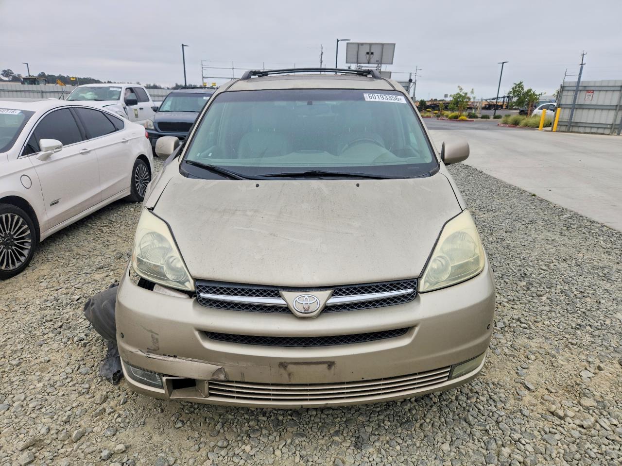 2004 TOYOTA SIENNA