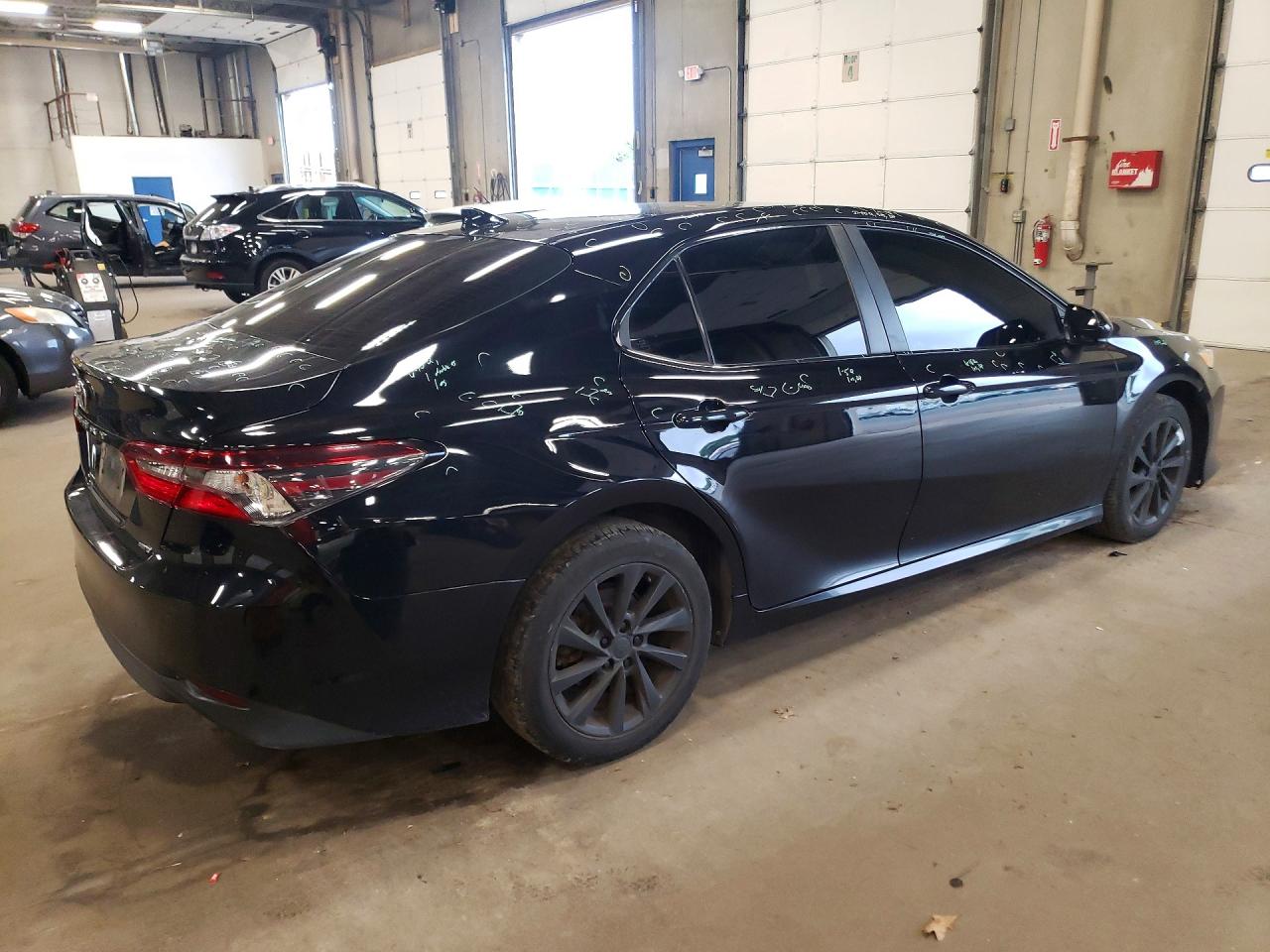 2021 TOYOTA CAMRY