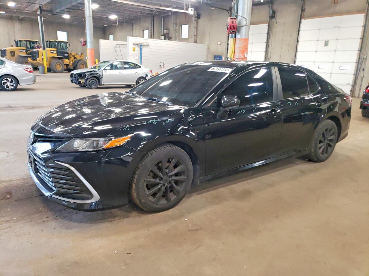 2021 TOYOTA CAMRY