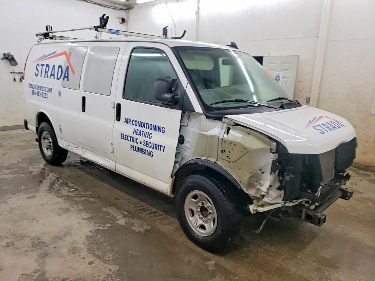 2024 CHEVROLET EXPRESS