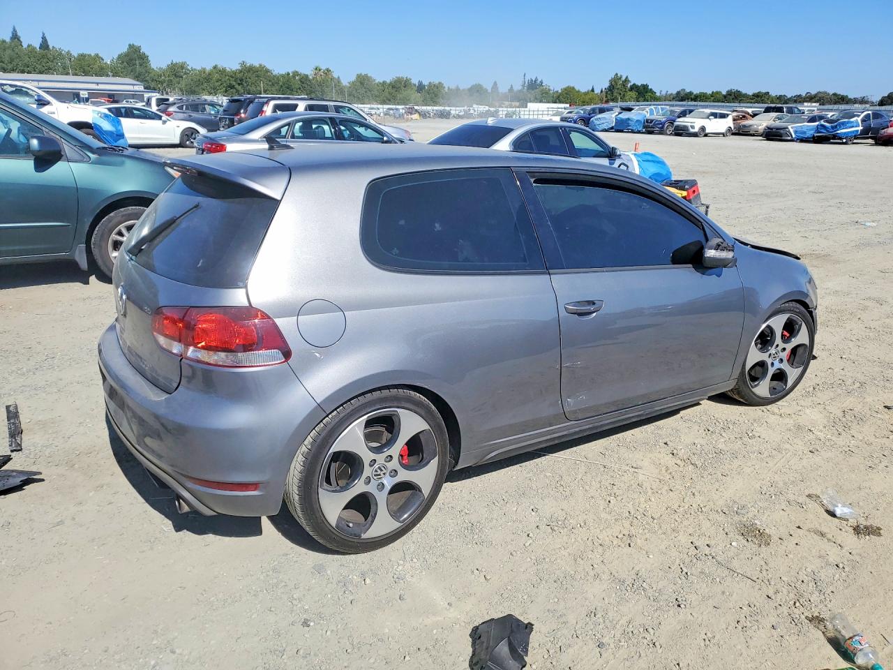 2012 VOLKSWAGEN GTI