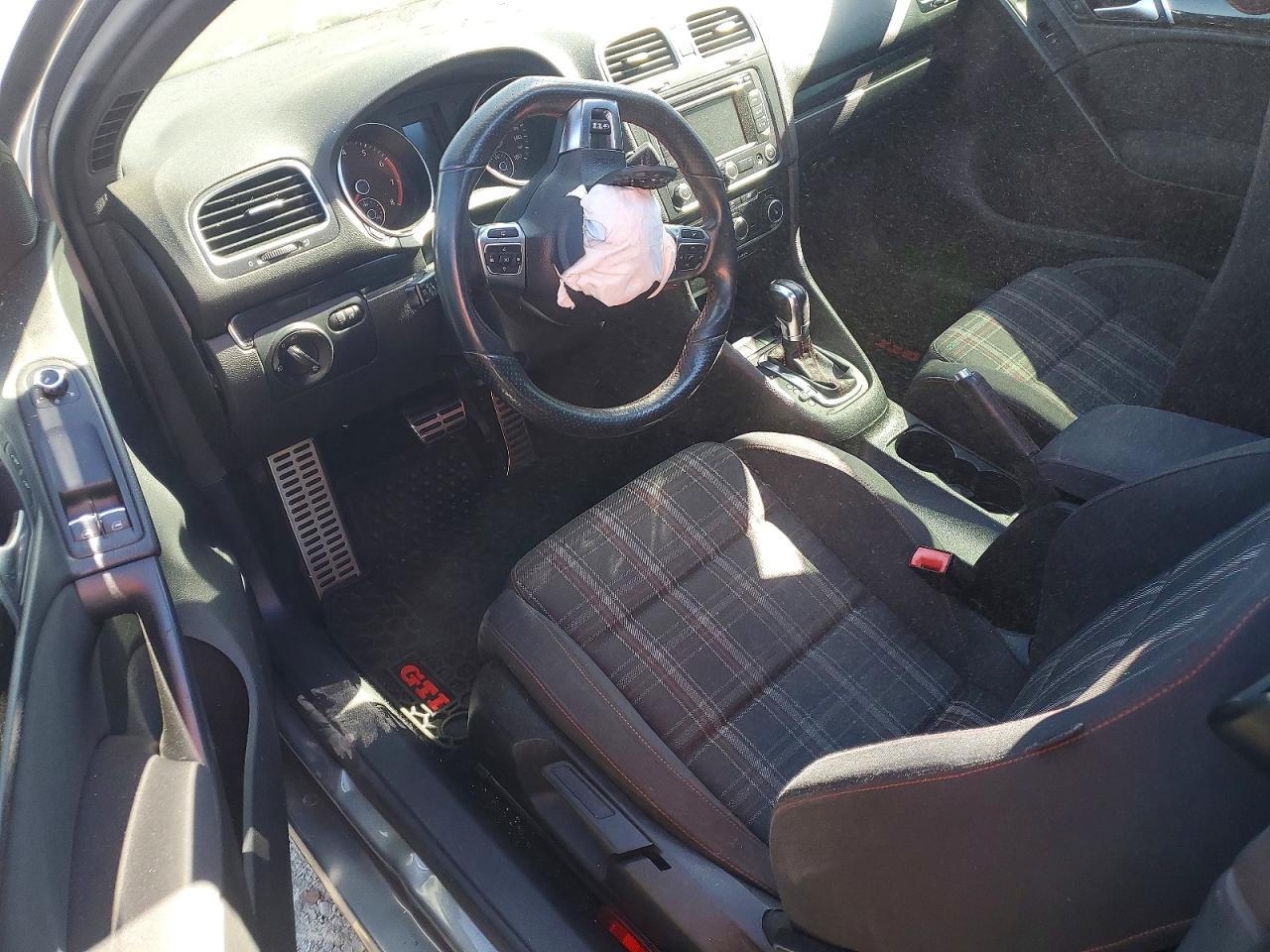 2012 VOLKSWAGEN GTI