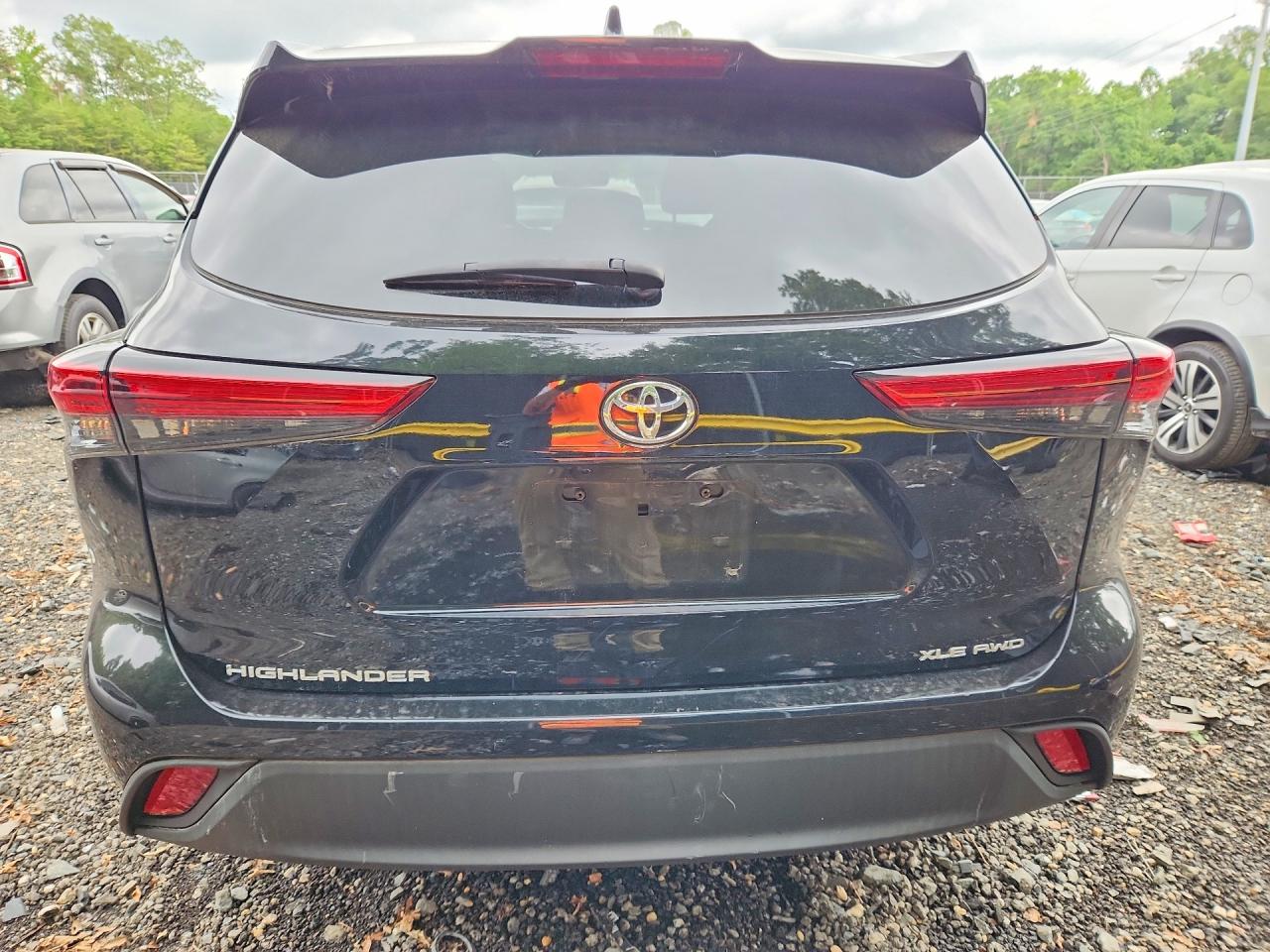 2021 TOYOTA HIGHLANDER