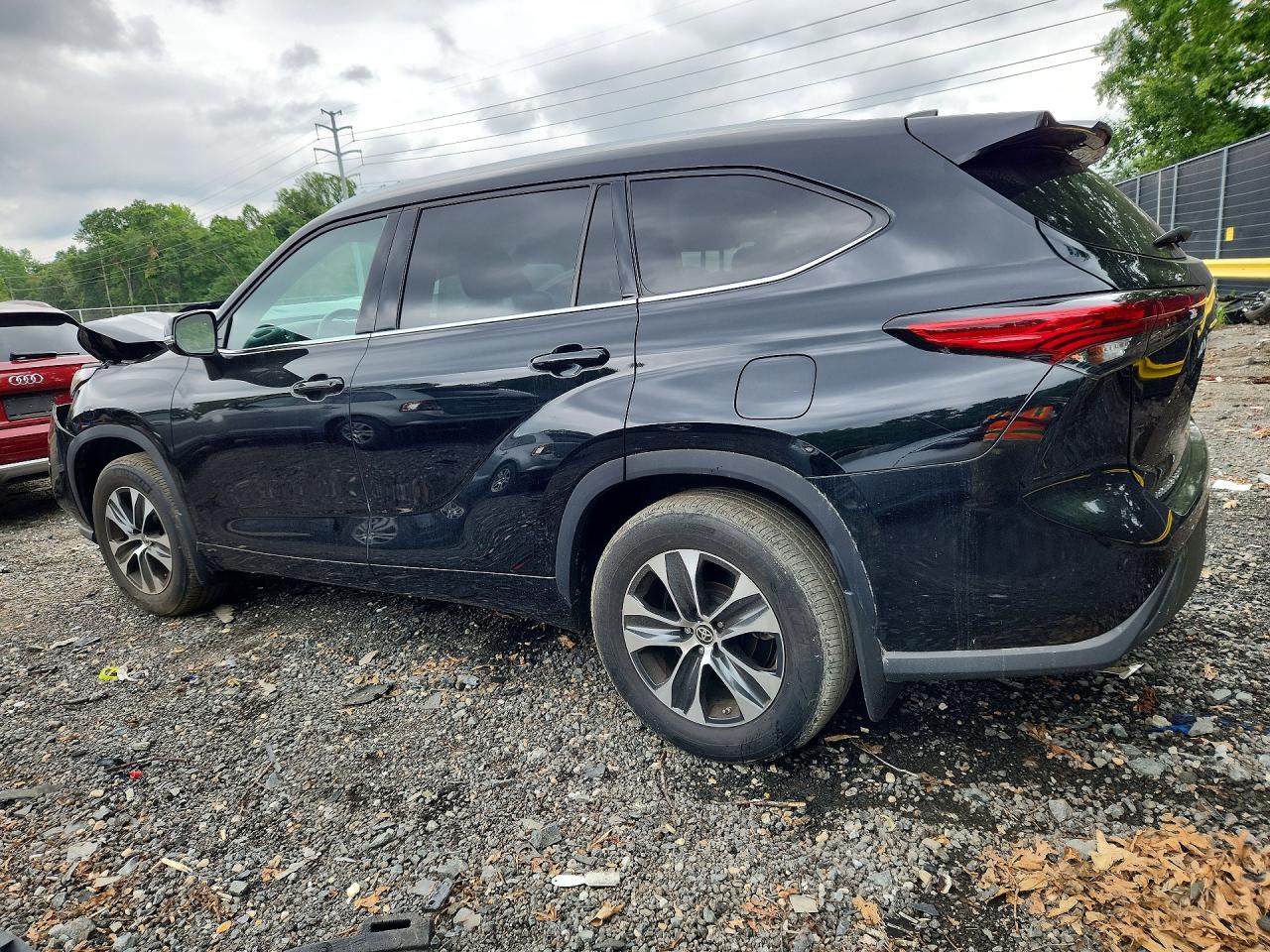 2021 TOYOTA HIGHLANDER