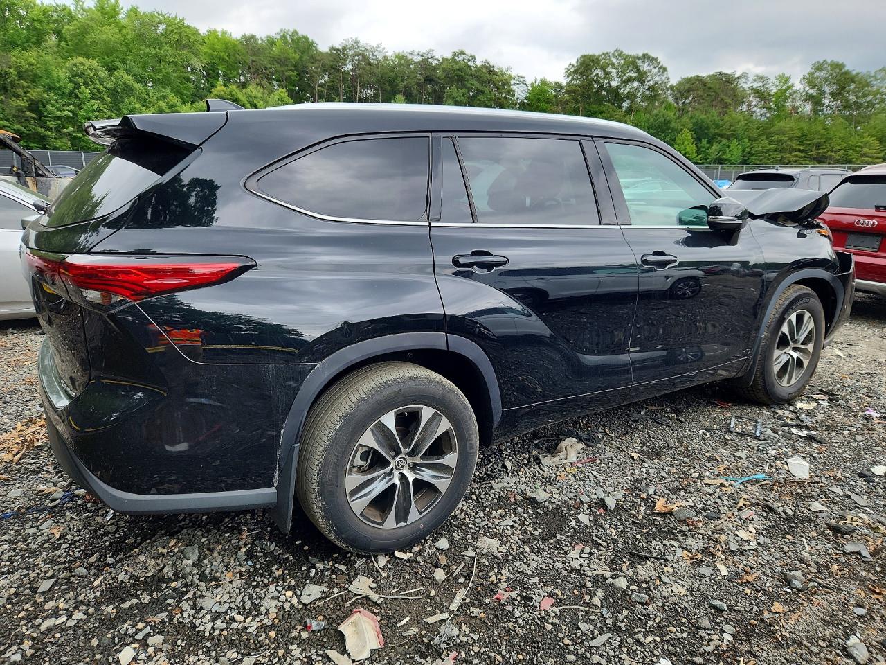 2021 TOYOTA HIGHLANDER