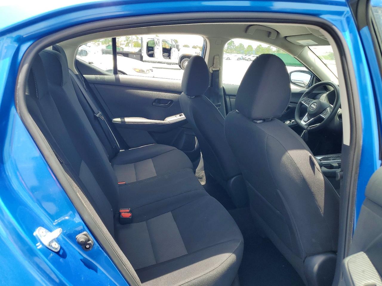 2025 NISSAN SENTRA