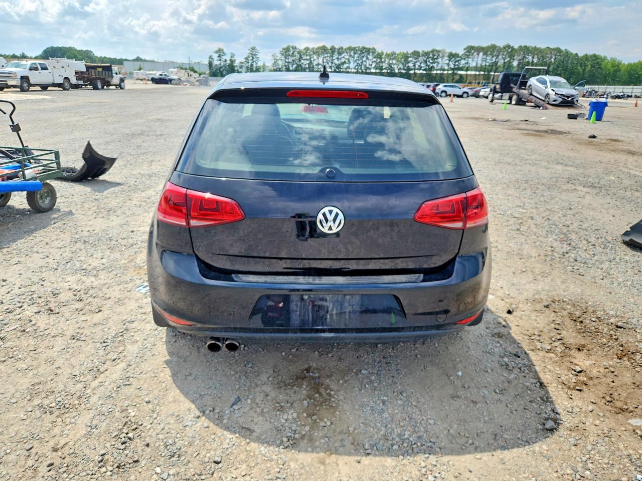 2015 VOLKSWAGEN GOLF