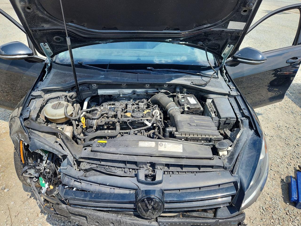 2015 VOLKSWAGEN GOLF