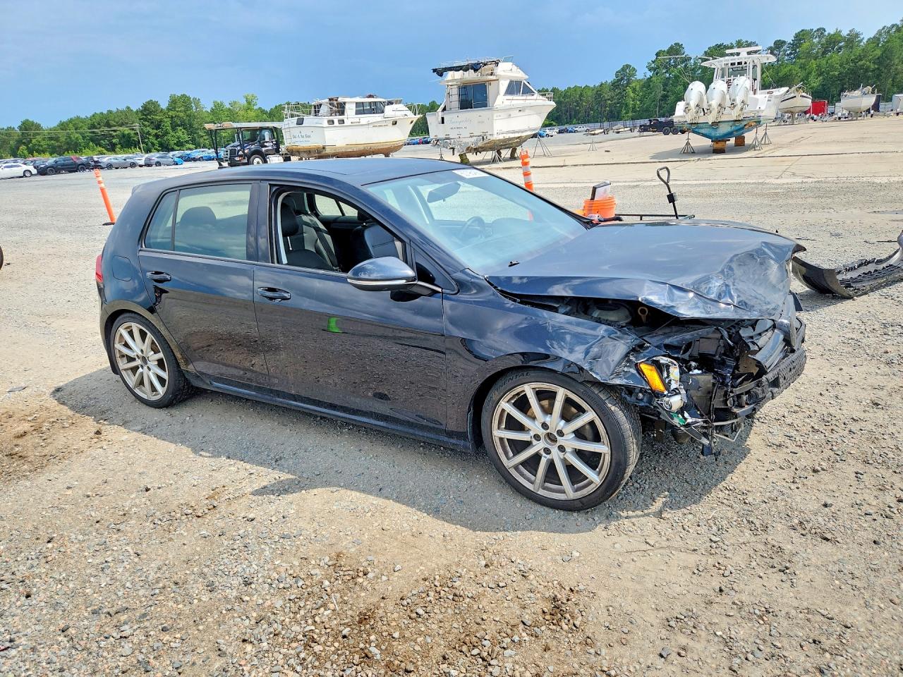 2015 VOLKSWAGEN GOLF