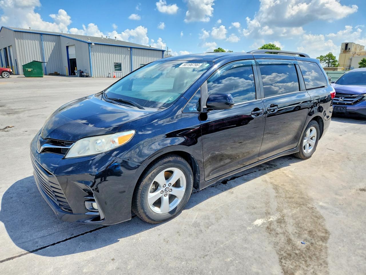 2018 TOYOTA SIENNA