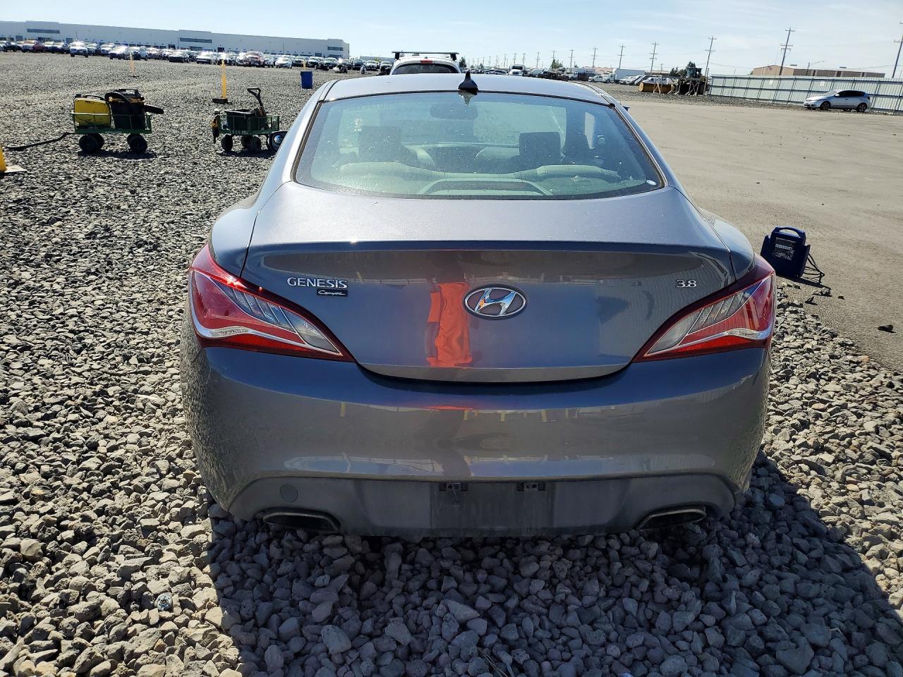 2016 HYUNDAI GENESIS
