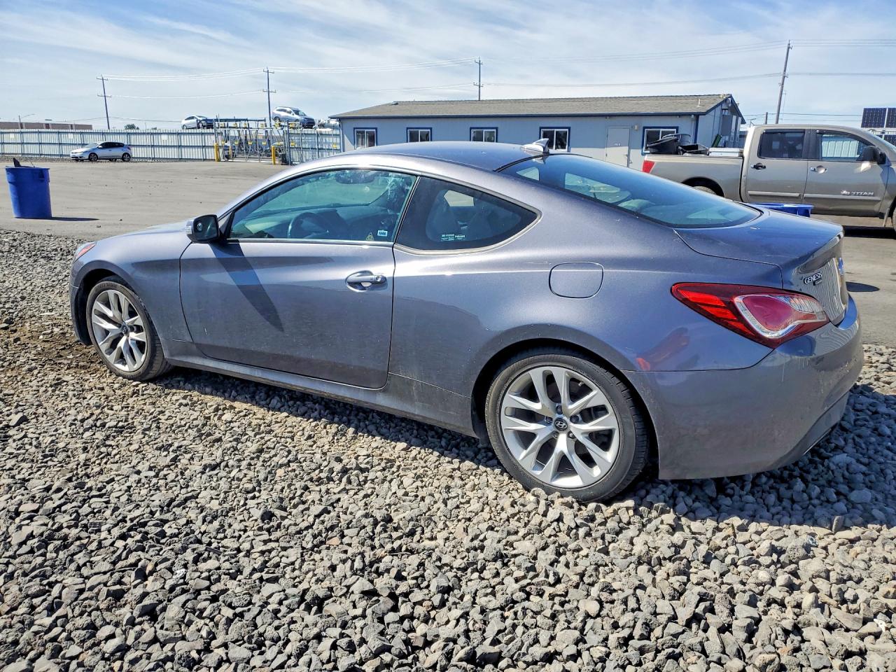 2016 HYUNDAI GENESIS