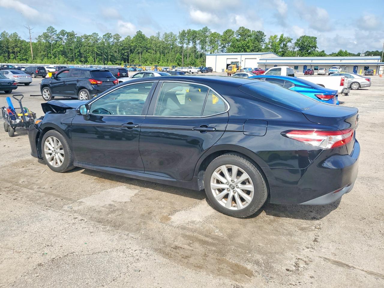 2018 TOYOTA CAMRY