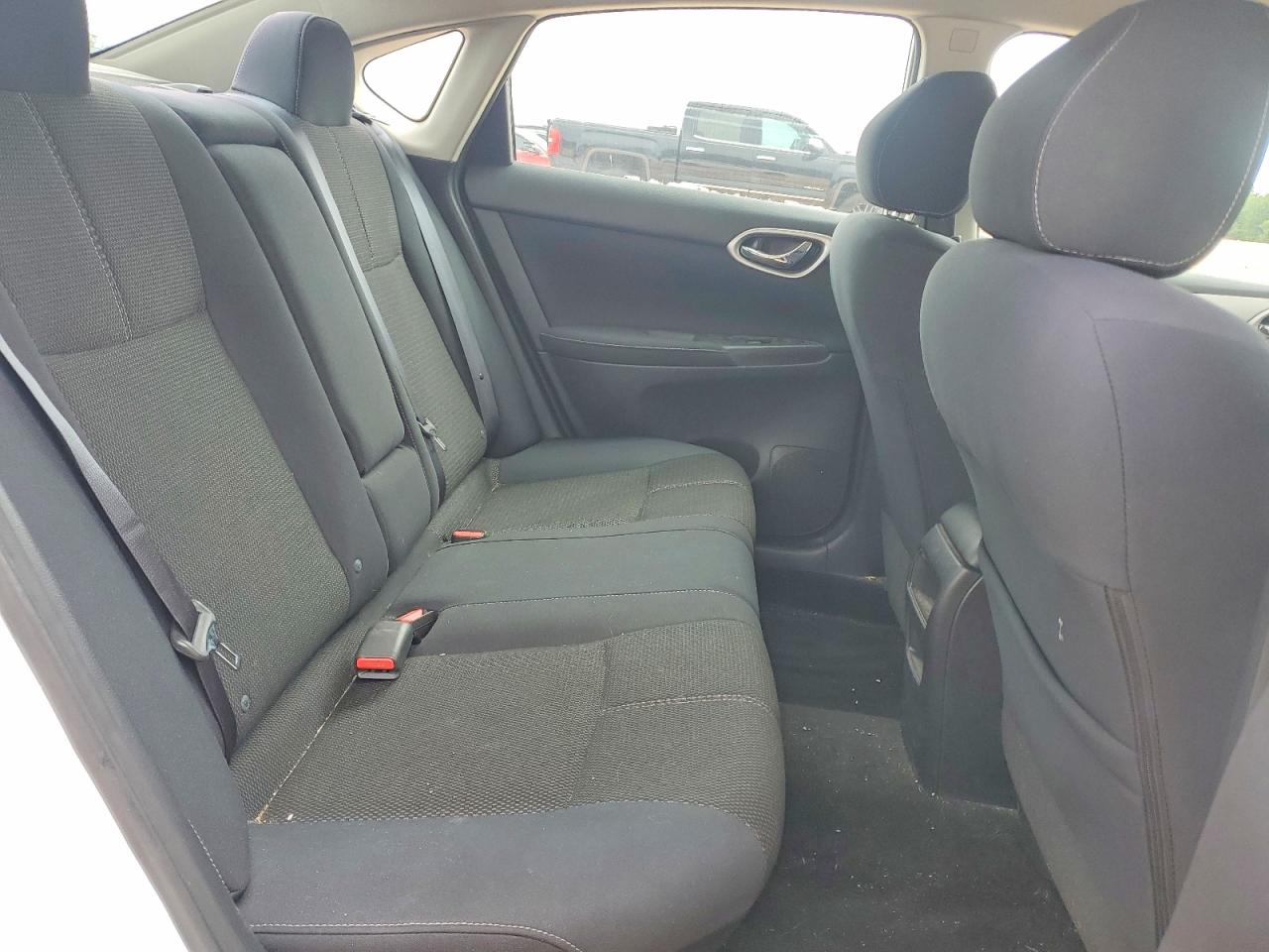 2015 NISSAN SENTRA
