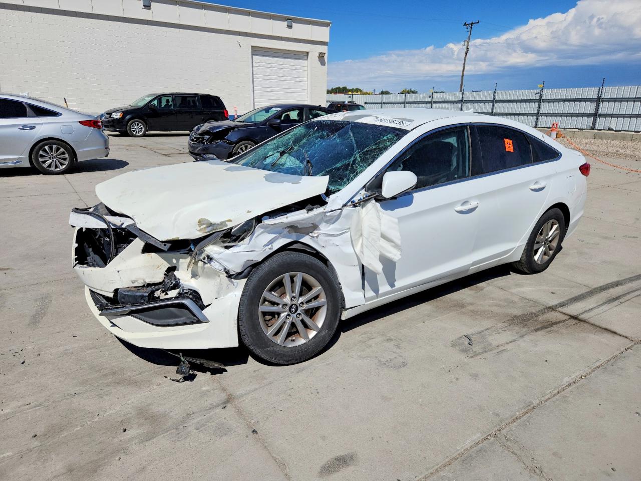 2016 HYUNDAI SONATA