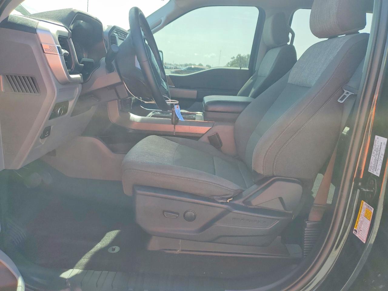 2023 FORD F150