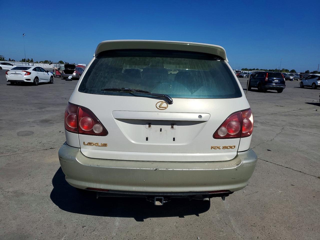 2000 LEXUS RX300