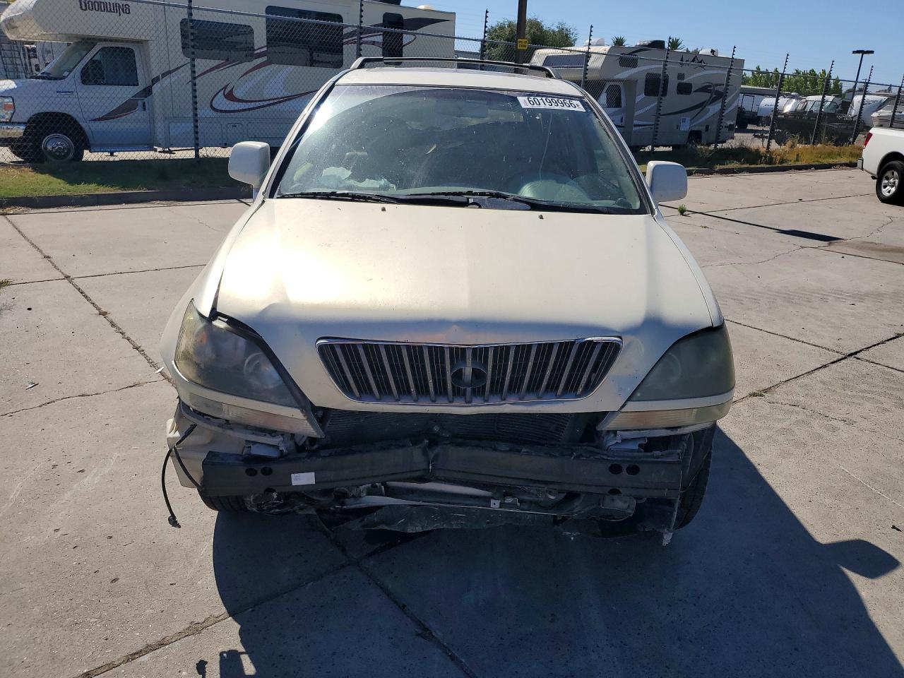 2000 LEXUS RX300