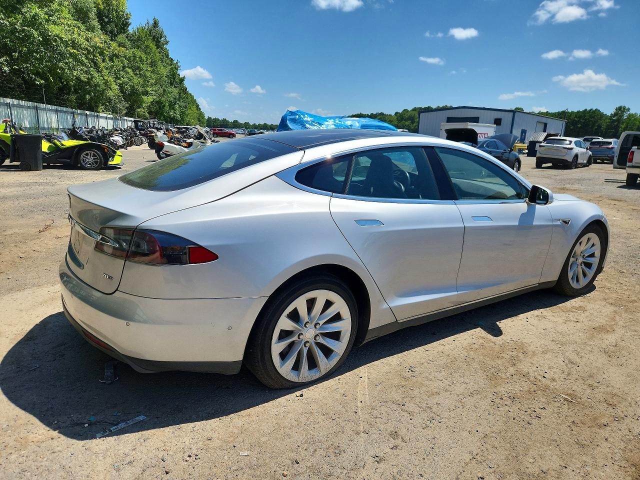 2016 TESLA MODEL S