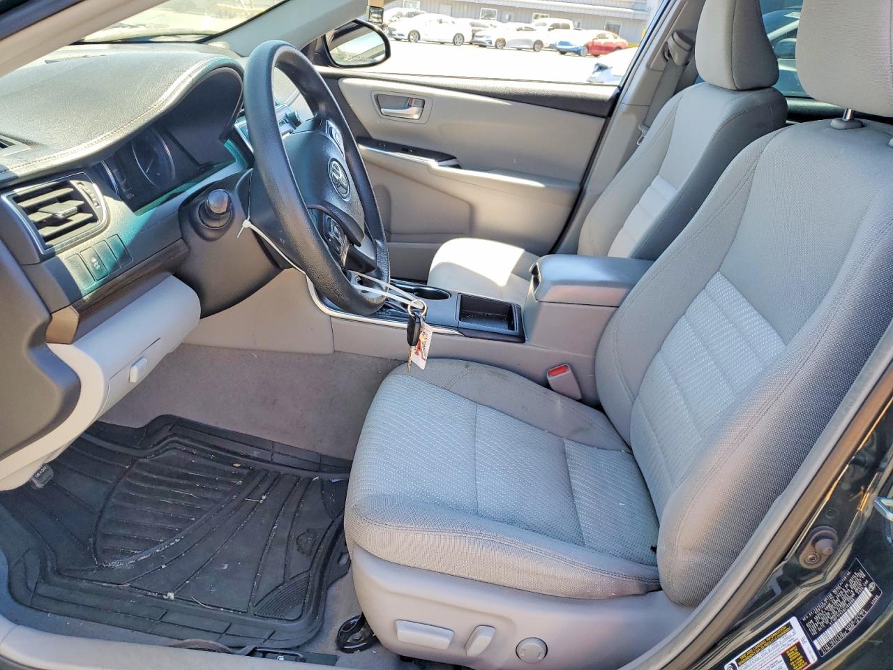 2016 TOYOTA CAMRY
