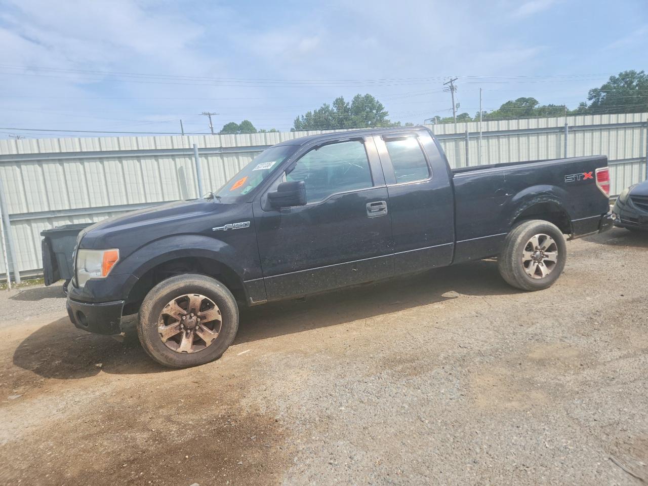 2013 FORD F150