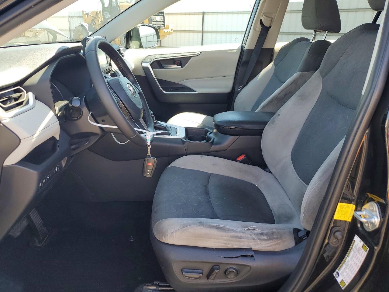 2020 TOYOTA RAV4