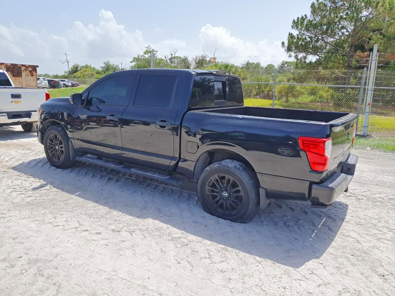 2019 NISSAN TITAN