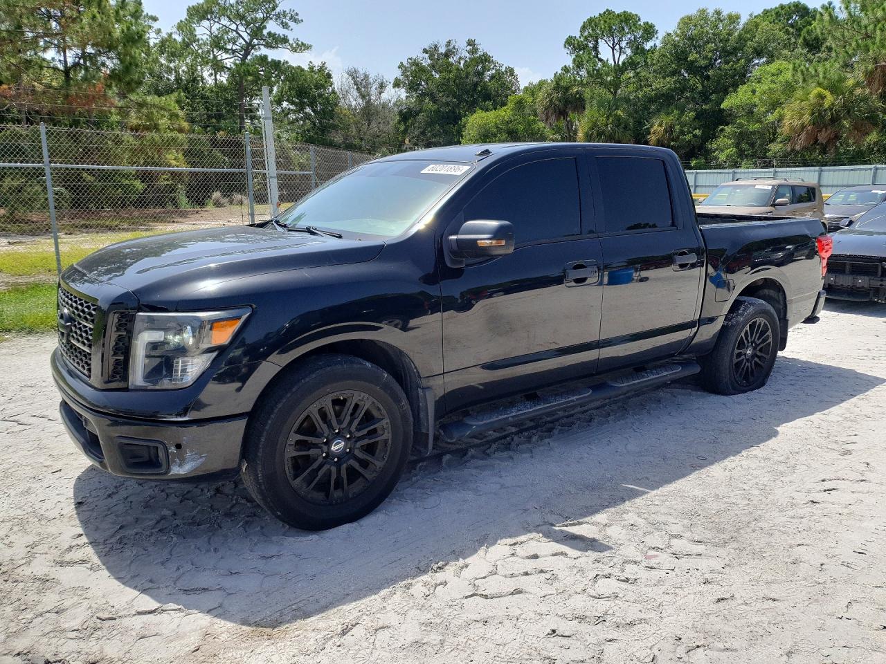 2019 NISSAN TITAN