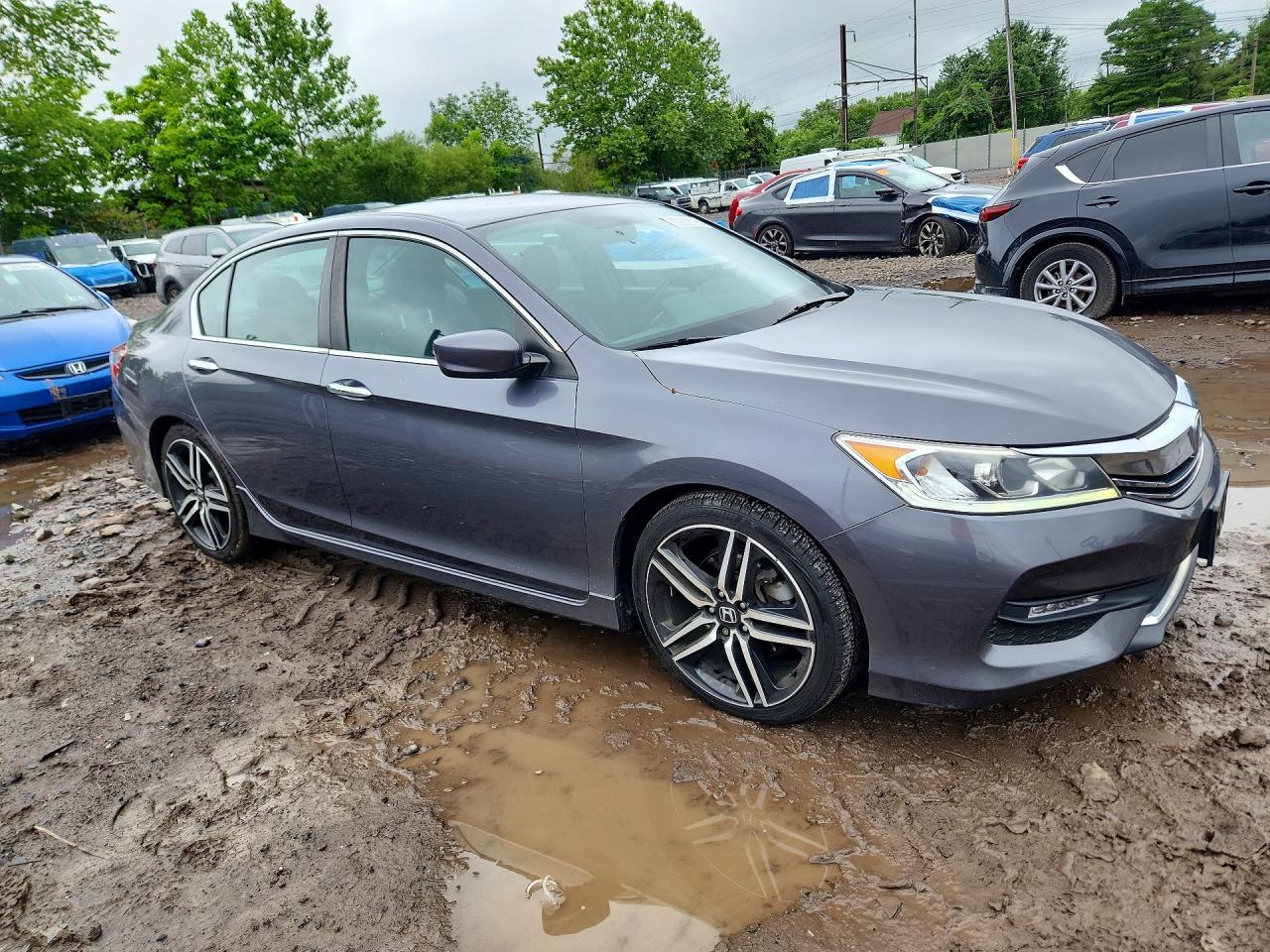 2017 HONDA ACCORD
