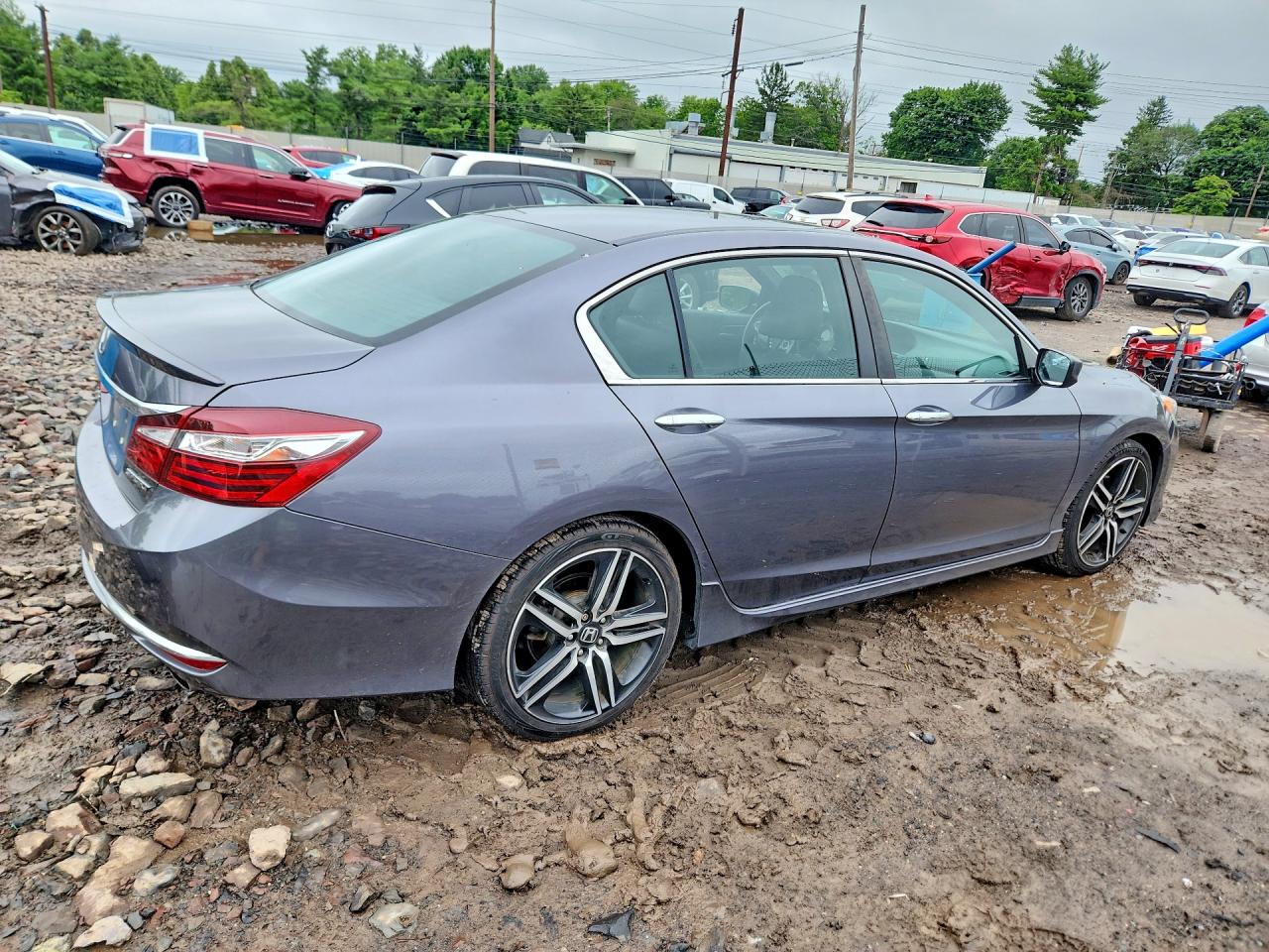 2017 HONDA ACCORD