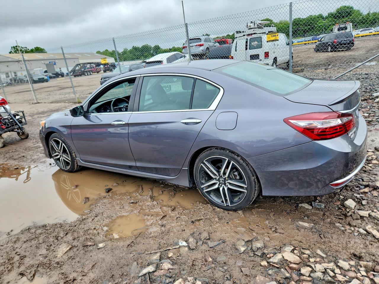 2017 HONDA ACCORD