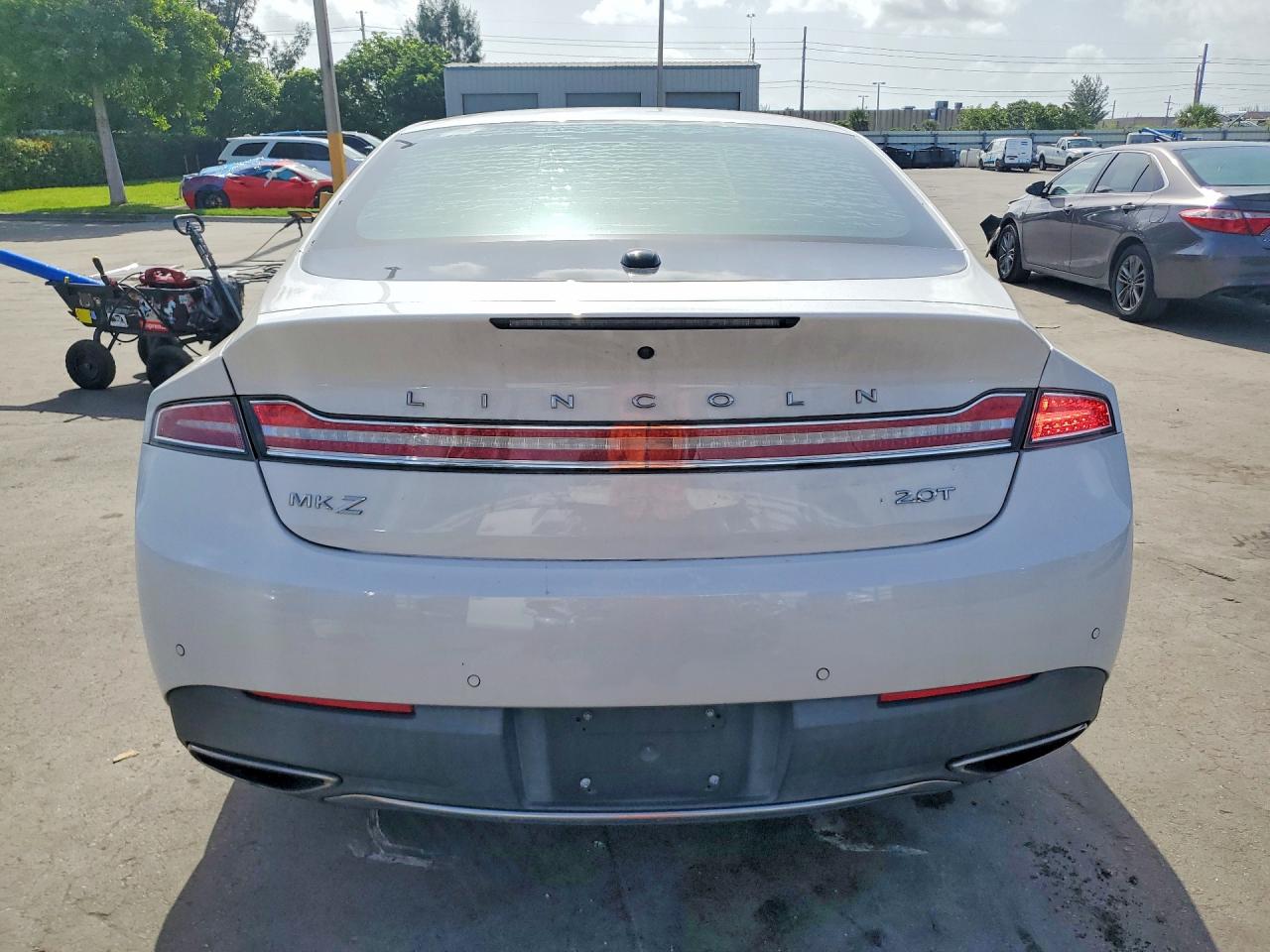 2017 LINCOLN MKZ