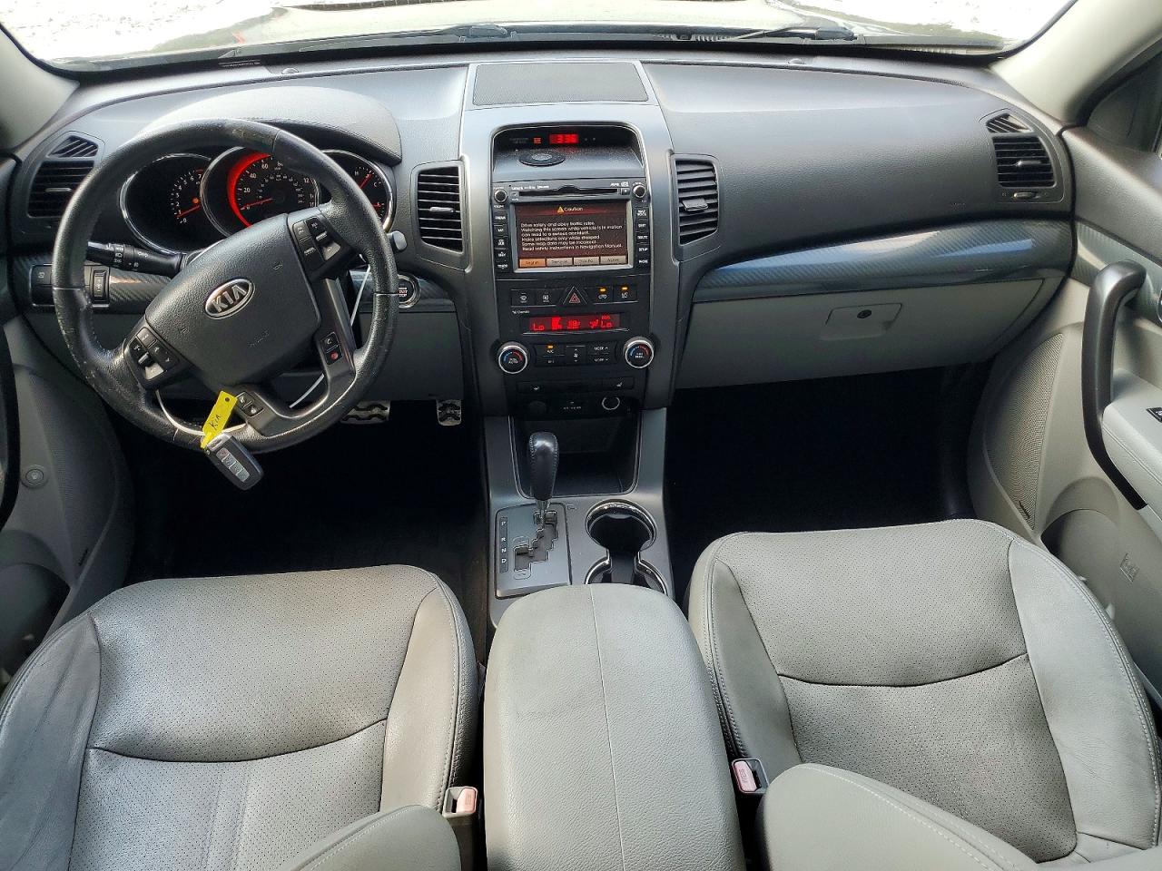 2011 KIA SORENTO