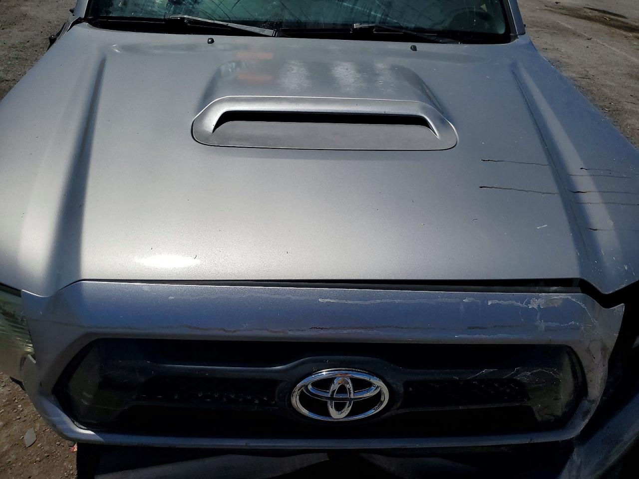2015 TOYOTA TACOMA