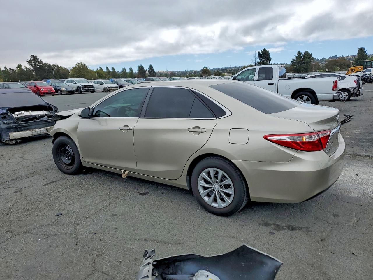 2017 TOYOTA CAMRY