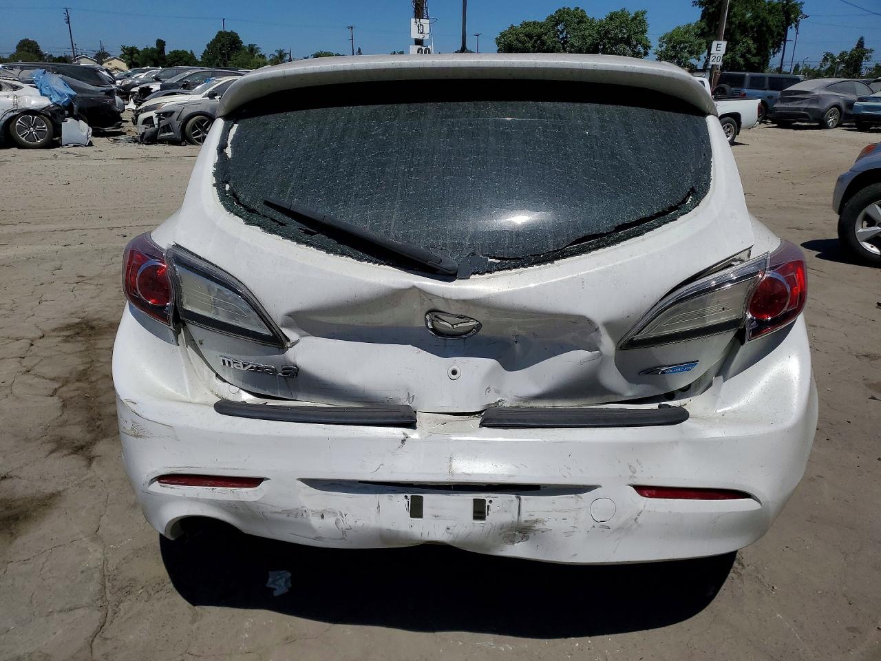 2012 MAZDA 3