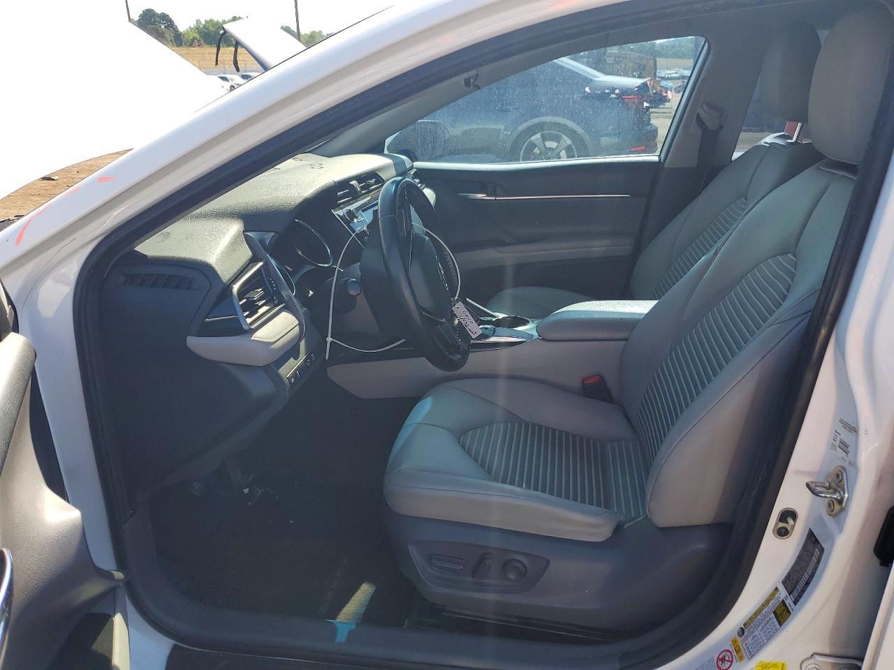 2019 TOYOTA CAMRY